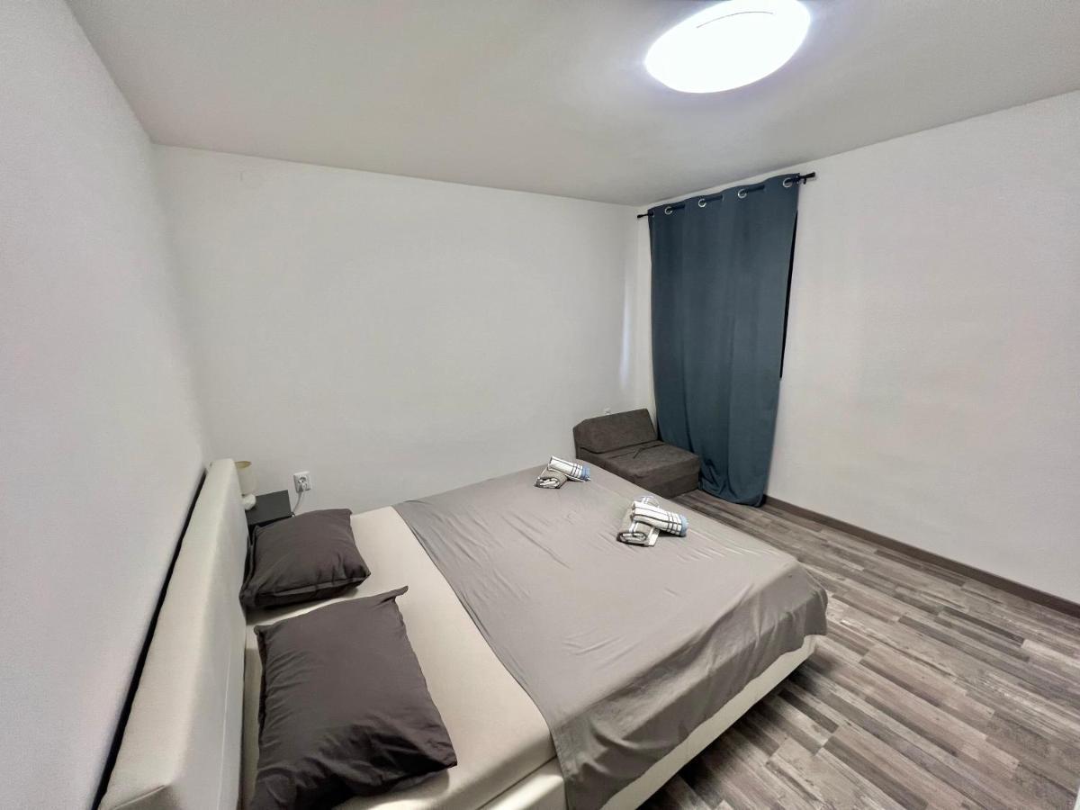 Apartman Barbara 茨里克韦尼察 外观 照片